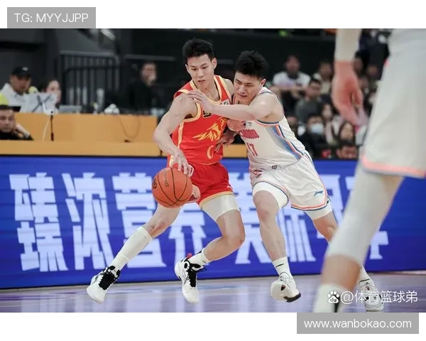 北京篮球队战术变革引发热议新策略助力球队重回巅峰之路